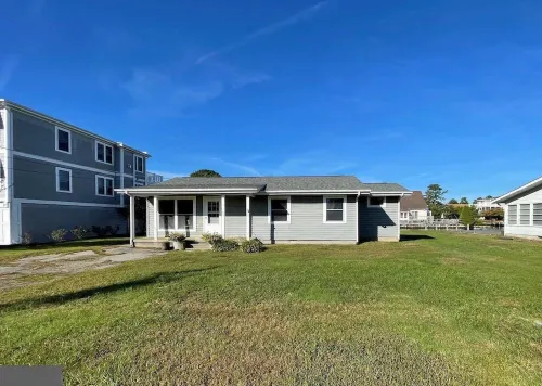 Waterfront Rancher in South Bethany Hotels in South Bethany