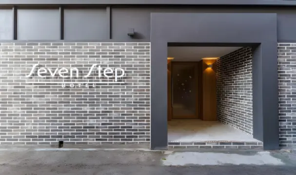 Hotel Seven Step Bupyeong Отели рядом с достопримечательностью «Музей истории Пупхёна»