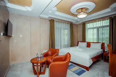 Silver Paradise Hotel