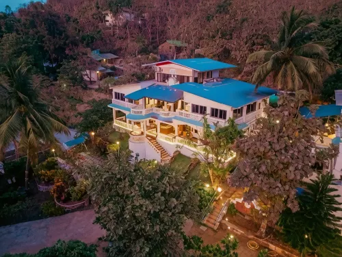 Sea Esta Resort & Cafe Hotels in Kashid