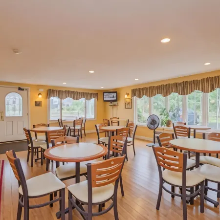 Coachman Inn