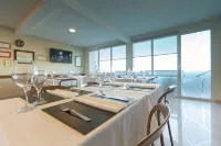 Illia 121 Apart Hotel