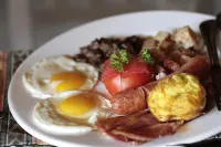 Bains Lodge - breakfast