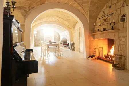 Casa Mamma Elvira Отели в г. Лечче