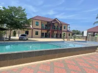 Faris's Homestay & Resort - parking