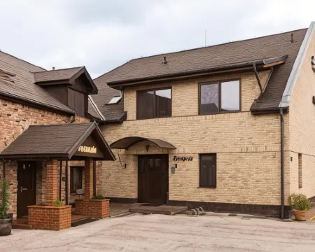 Penzión Pri Mlyne Hotéis em Nitra