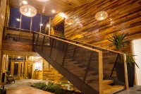 Maki Hotel