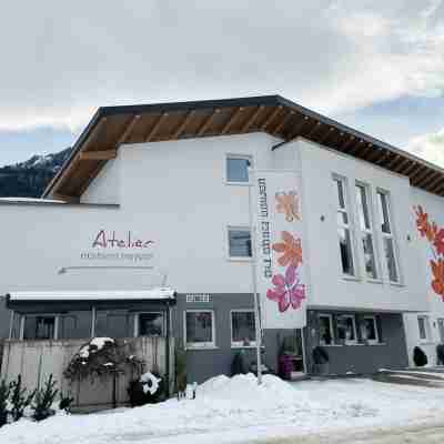 Art Apart Nomay Summercard Blick Top of Salzburg Hotel Exterior