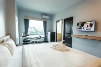At Apartment - شرفة