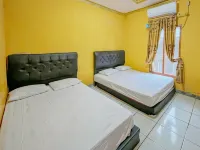 Penginapan Diar Near Pantai Santolo Mitra RedDoorz