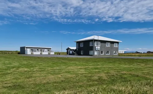 Garður Apartments فنادق في Gardur