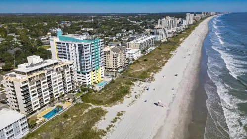 Stunning Ocean Views and Indoor Outdoor Pools - Exquisite Penthouse Escape