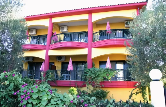 燈光一室公寓二號公寓