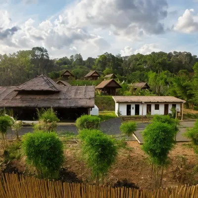 Naga Lodge Hotel berhampiran Air Terjun Tad Thong