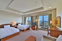 Shizuoka Country Hamaoka Course & Hotel