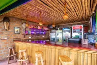 2 Friends Beach Hotel - Quầy bar