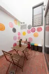 Hostelle - Women Only Hostel Barcelona Hotel a Santa Coloma de Gramenet