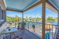 Bay Palms Waterfront Resort - Hotel and Marina Hotels in Tierra Verde