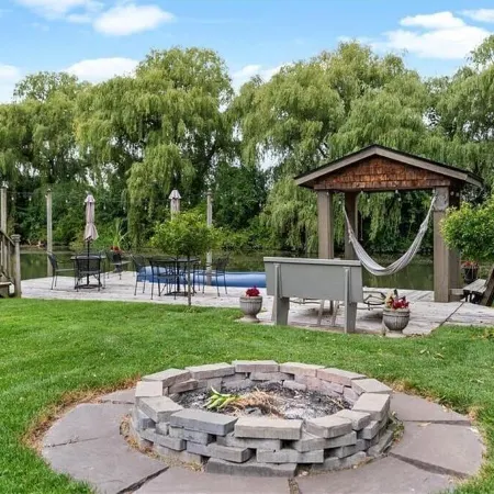 Creekside Bed & Breakfast Niagara Falls