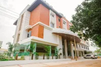 Lakshmi Hotel