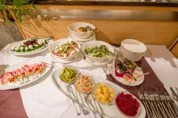 Hotel Corvus Aqua - breakfast