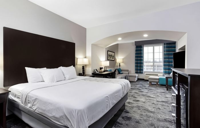 La Quinta Inn & Suites by Wyndham Columbus - Edinburgh