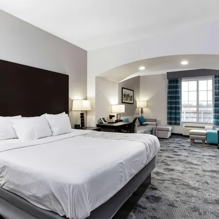 La Quinta Inn & Suites by Wyndham Columbus - Edinburgh