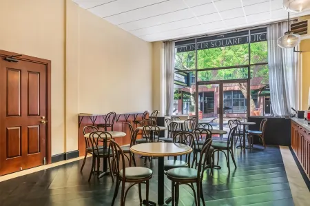 Best Western Plus Pioneer Square Hotel Downtown Отели рядом со станцией Станция Пионер Сквер - Sound Transit Link Light Rail