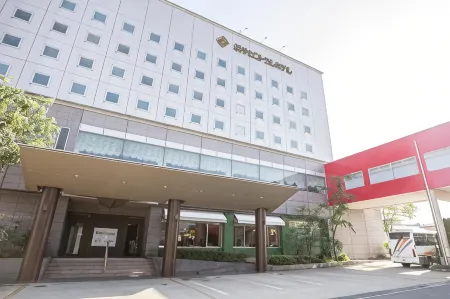 Yokote Central Hotel Отели рядом с достопримечательностью «Akita Furusatomura»