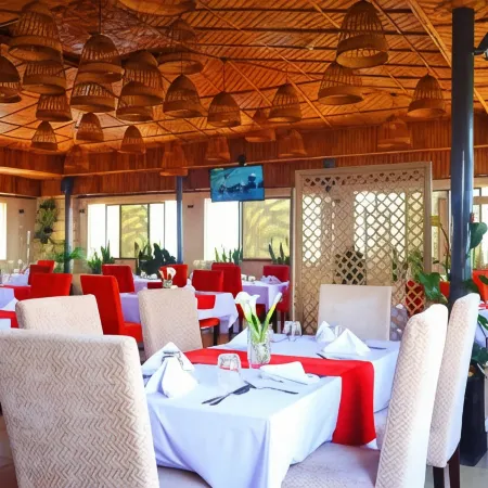 URBAN PARK SUITES HOTEL