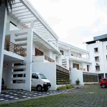 FA Gardens Hotel Exterior