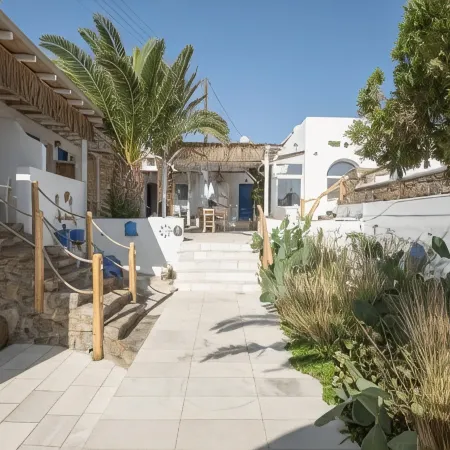 Alexandros Mykonos