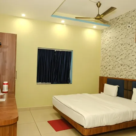 HOTEL BHARATI