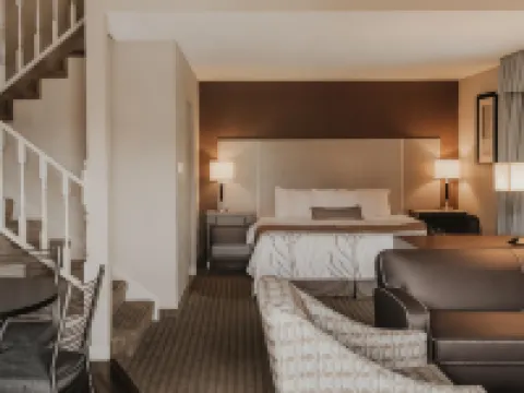 Eastland Suites Hotel & Conference Ctr, Trademark by Wyndham Hotels in Bloomington