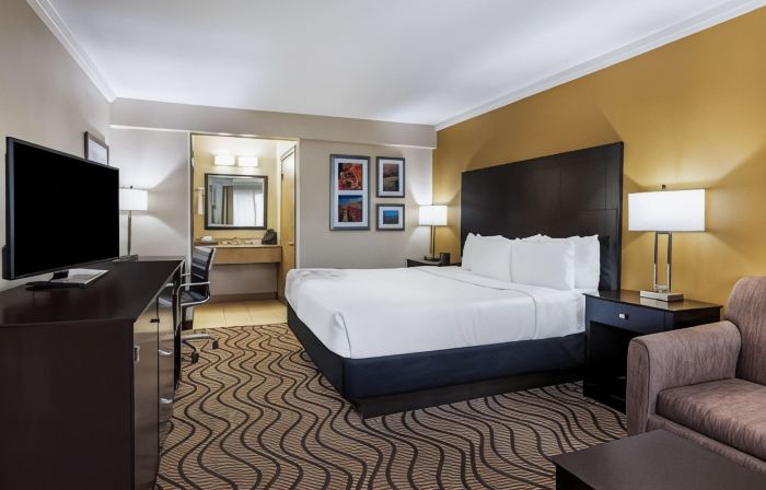 La Quinta Inn & Suites by Wyndham Carlsbad - Legoland Area