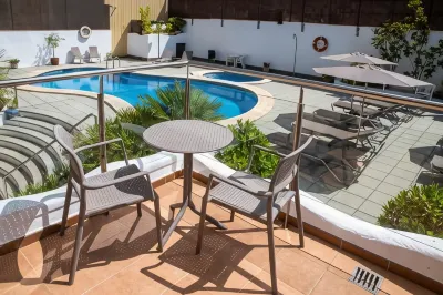 Petit Palau - Adults Only