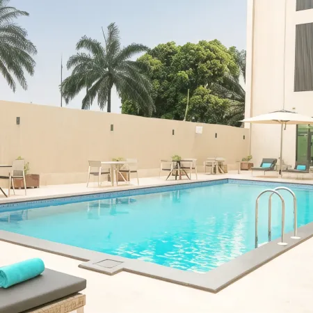 Star Land Hotel Bastos