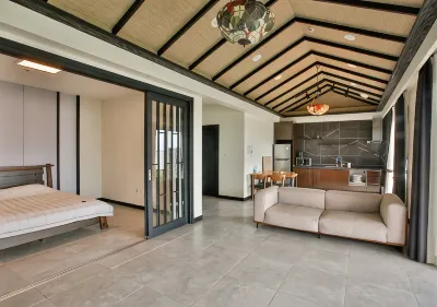 Muan Paradise Pension Hotels near Holtong Beach