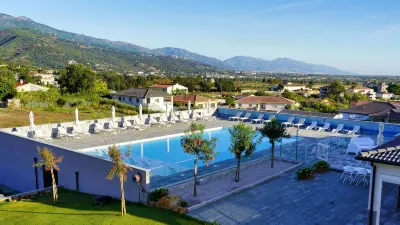 Hôtel résidence a Torra Hotel a 