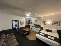 The Esplanade Motel