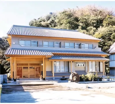 Kumomi Onsen Banjouya Hotels near Matsuzaki Onsen