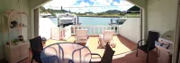 The Caribbean's premier vacation villa on the water in Jolly Harbour - maisons de vacances