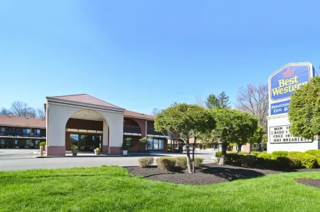 Mho Inn and Suites Отели в г. Monmouth Junction