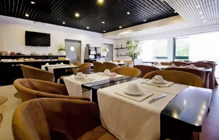 Green Hotel Motel Отели в г. Golasecca