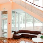 Vostok Hotel - parkir