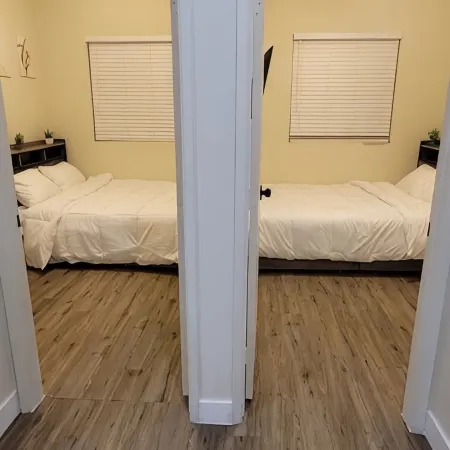 New Charming 2-bedroom Casita in nice El Centro with WiFi, AC
