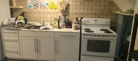 Cozy Bl1 Bedroom Basment In Newmarket All Amenities + Playstation 4 & Netflix Отели рядом с достопримечательностью «Aurora»