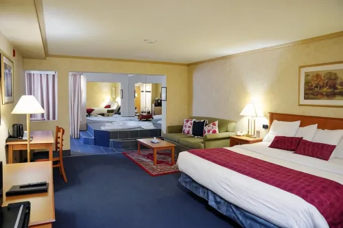 The Glengate Hotel & Suites