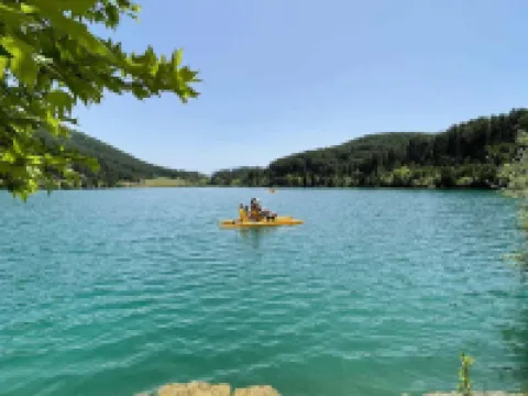 Goura Guesthouse Family Suite Lake Doxa Ξενοδοχεία στην πόλη Φενεός