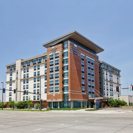 Homewood Suites by Hilton Omaha-Downtown